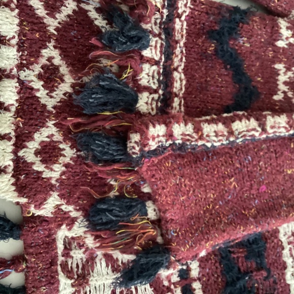Anthropologie Moth Veras Fringed Cardigan Aztec Knit Sweater XS Burgundy - Picture 8 of 12